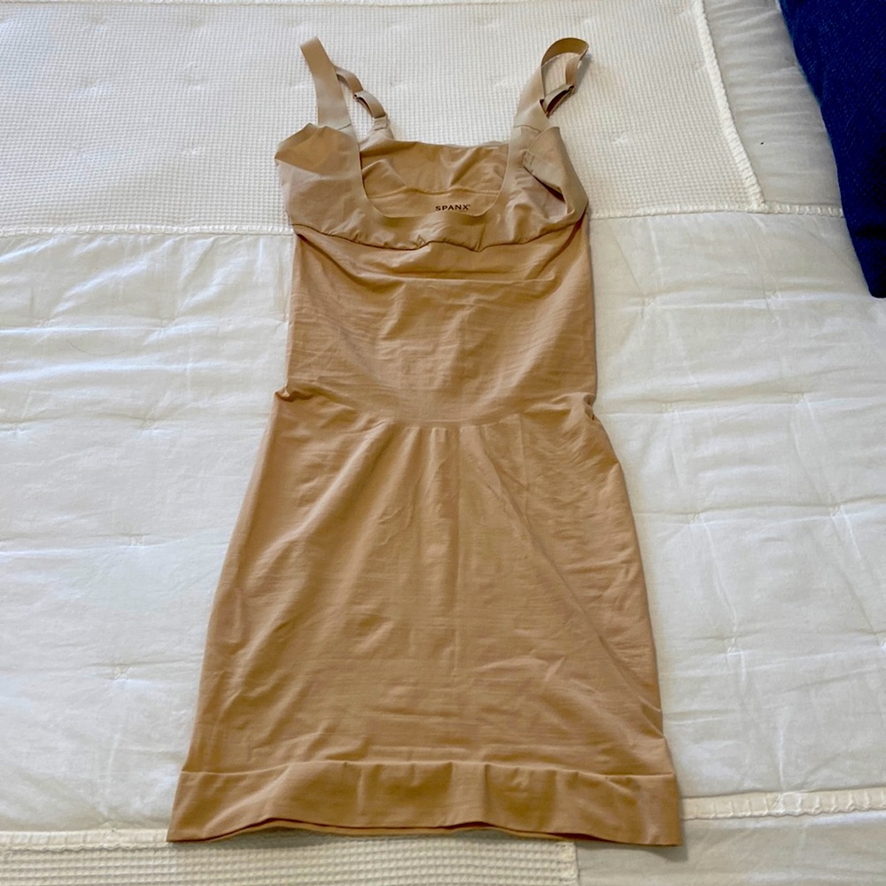 SPANX shape-wear size small.
